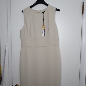 Donna Karan Sleeveless  Dresses